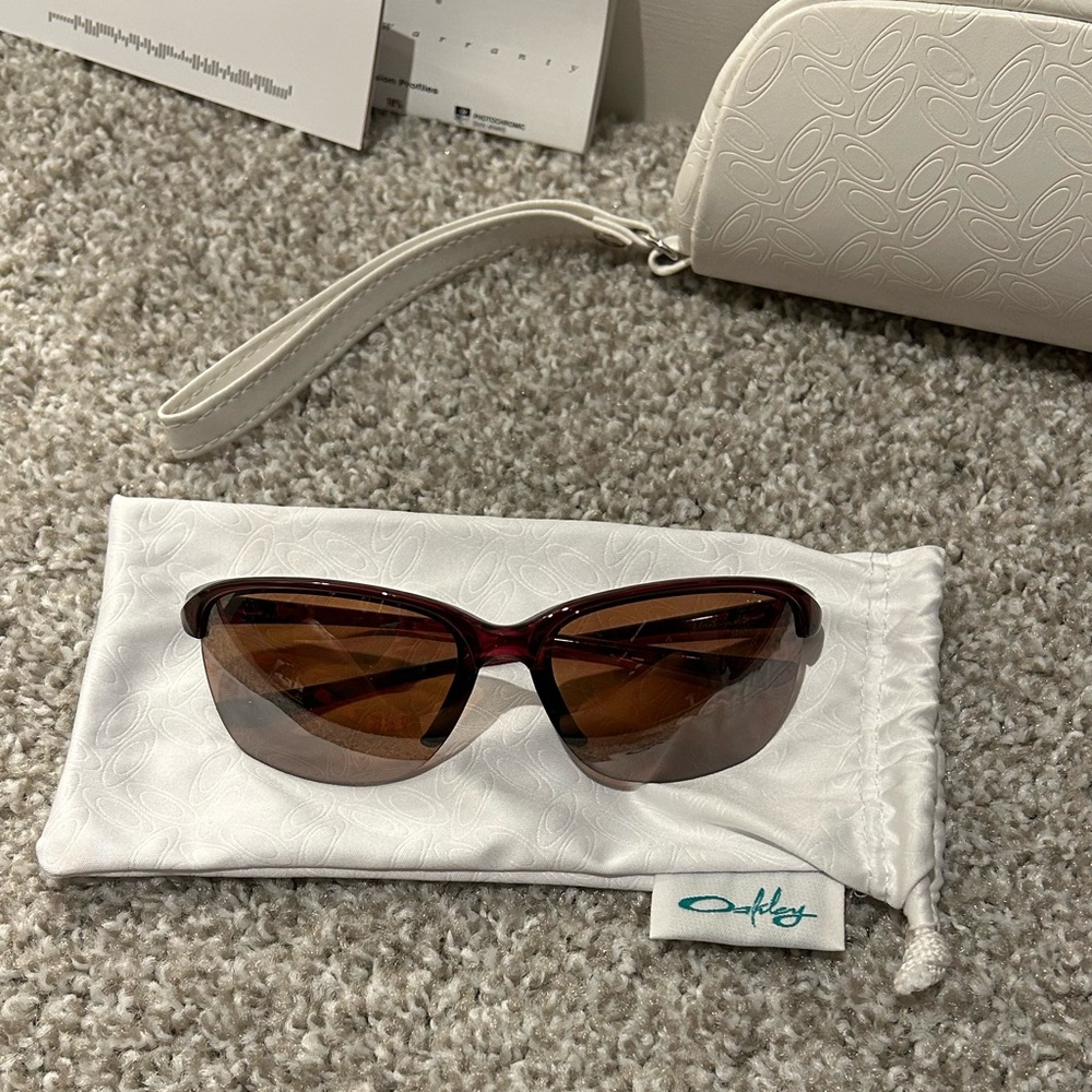 Oakley sunglasses